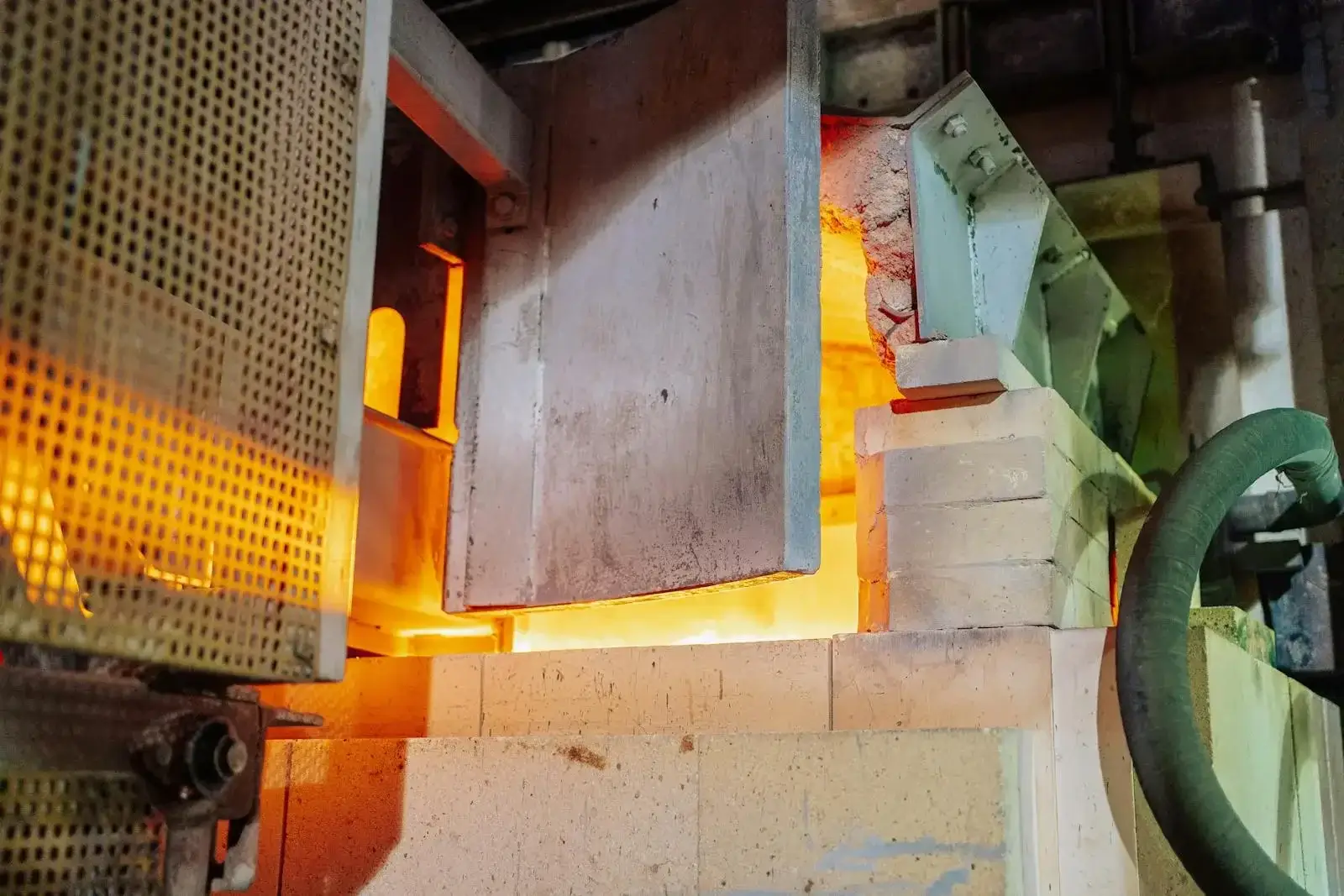 Refractory Alumina Link Image